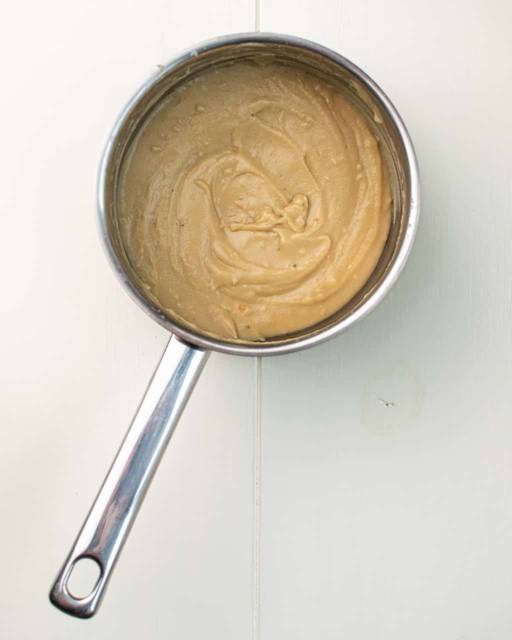 creamy sauce for mixing with spinach